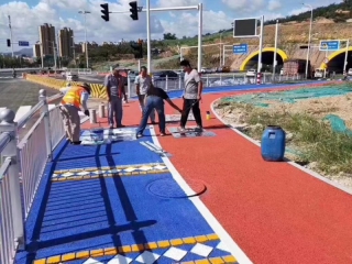 彩色透水混凝土路面施工